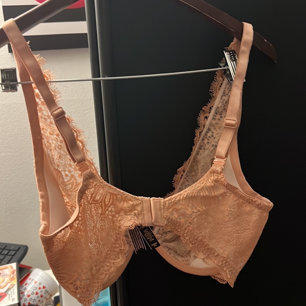 Bra - Picture 3 of 3